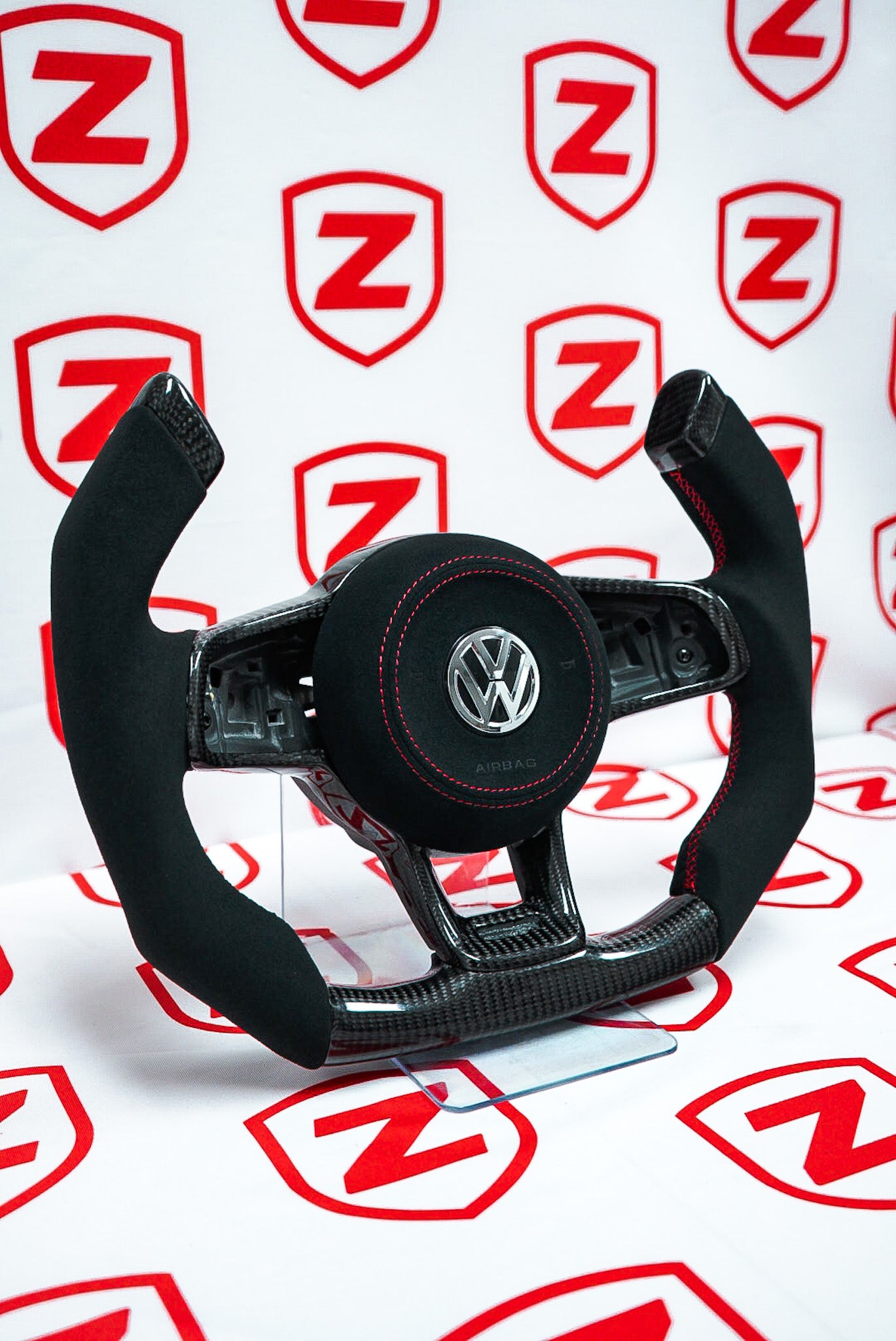 Volante de fibra de carbono Volkswagen 2008–2021 – Personalizable (Golf Mk6/Mk7, Polo, Tiguan, Touareg, Amarok, Passat)